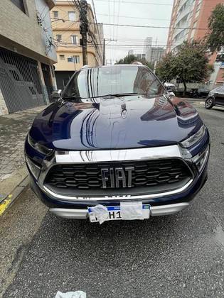 FIAT TORO 2.0 16V TURBO DIESEL RANCH 4WD AT9 FIAT TORO 2.0 16V TURBO DIESEL RANCH 4WD AT9